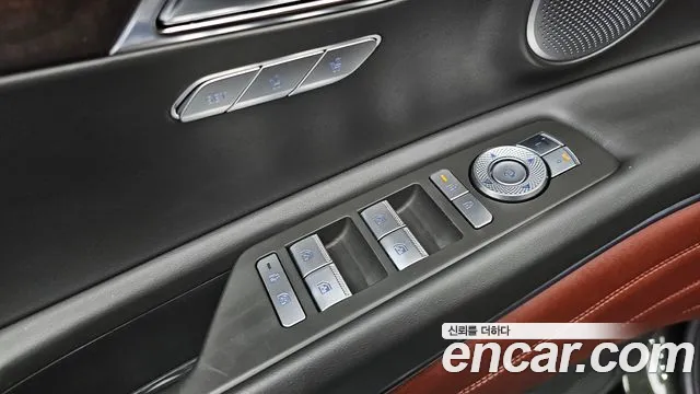 Genesis GV80 — Фото автомобиля 28
