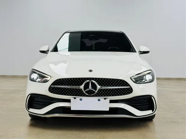 Mercedes-Benz C-Class — Фото автомобиля 2