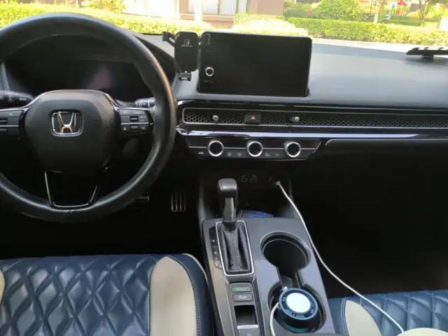 Honda Civic — Фото автомобиля 12