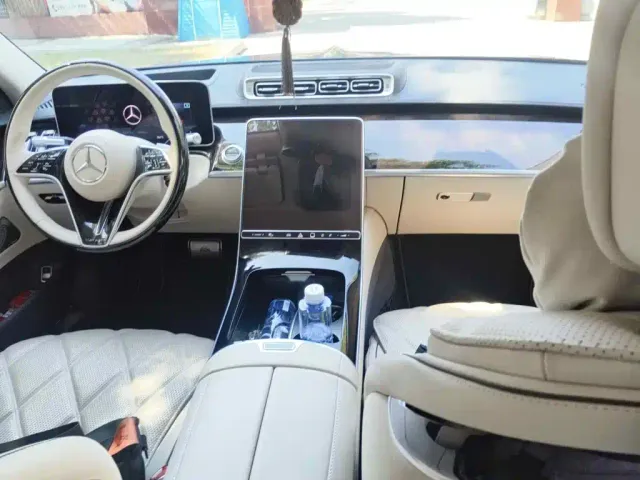 Mercedes-Benz Maybach S-Class — Фото автомобиля 12