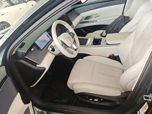 BYD Han L — Фото автомобиля 14
