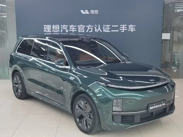 Li Auto L9 — Фото автомобиля 3