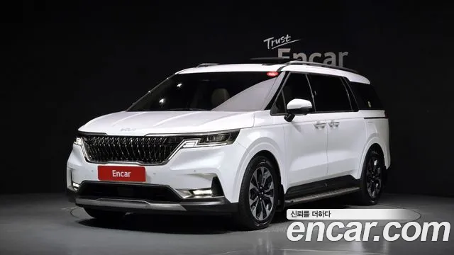 Фотография автомобиля — Kia Carnival Generation 4