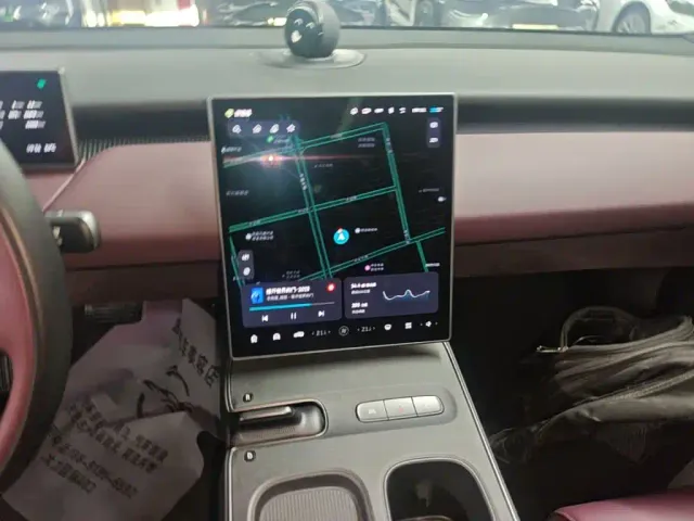 Nio ET5 Touring — Фото автомобиля 12