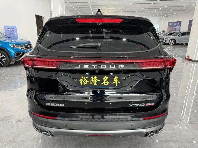Jetour X70 Plus — Фото автомобиля 5