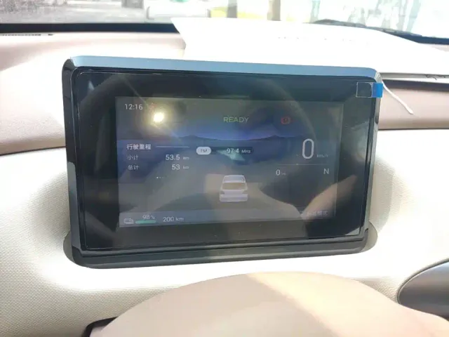 Wuling Hongguang Mini EV — Фото автомобиля 11