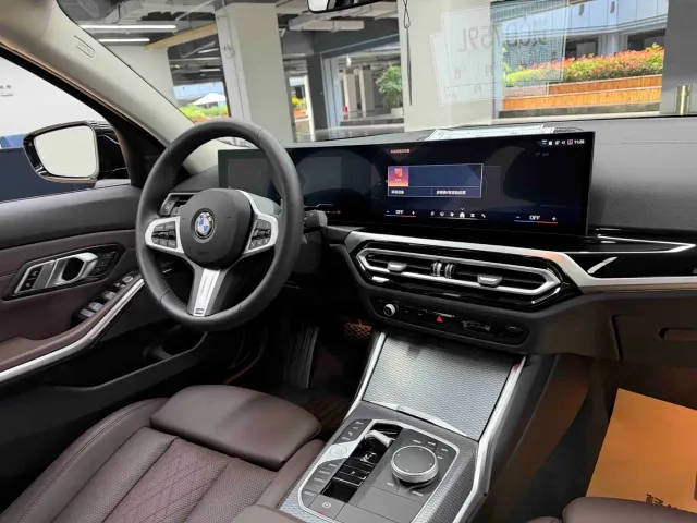 BMW 3 Series — Фото автомобиля 26