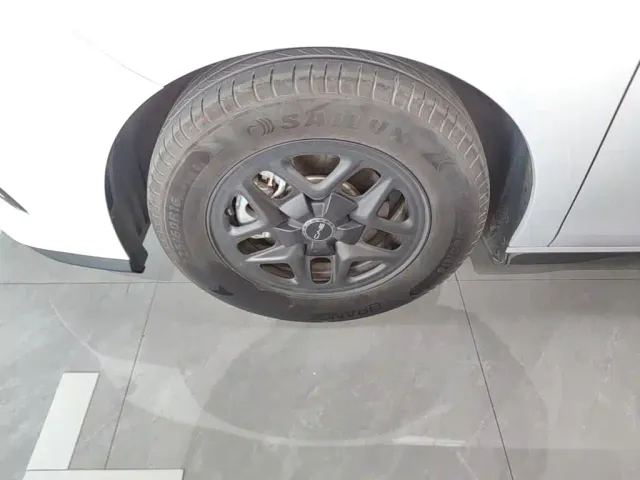 BYD Seal 05 DM-i — Фото автомобиля 22
