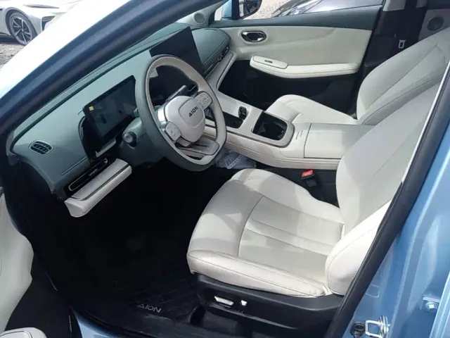 GAC Aion S MAX — Фото автомобиля 14