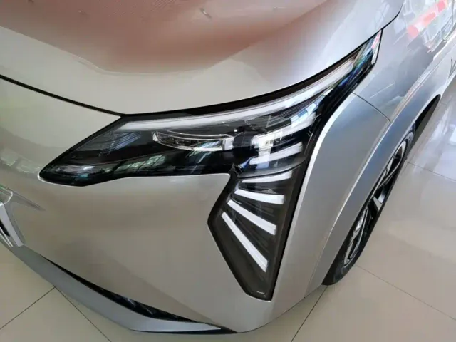 GAC Aion Y — Фото автомобиля 23
