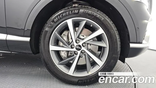 Genesis GV80 2.5T Бензин 2WD — Фото автомобиля 5