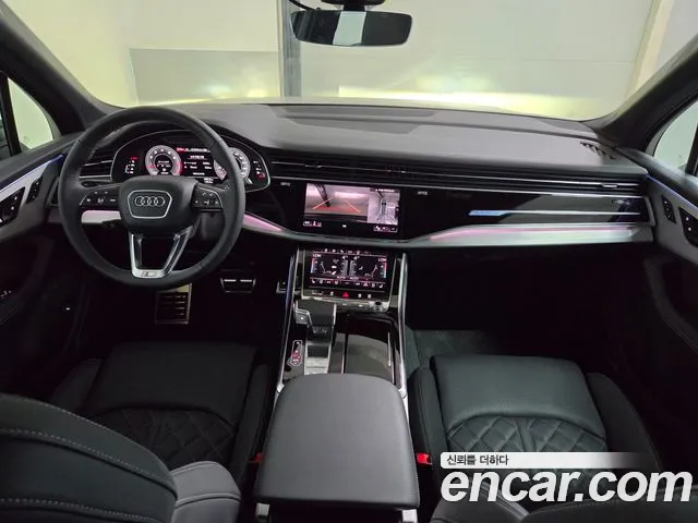 Audi Q7 — Фото автомобиля 7
