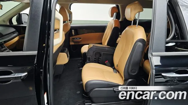 Kia Canival Carnival 4 поколение Дизель 11 мест Prestige — Фото автомобиля 12