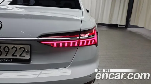 Audi A6 45 TFSI quattro Premium — Фото автомобиля 22