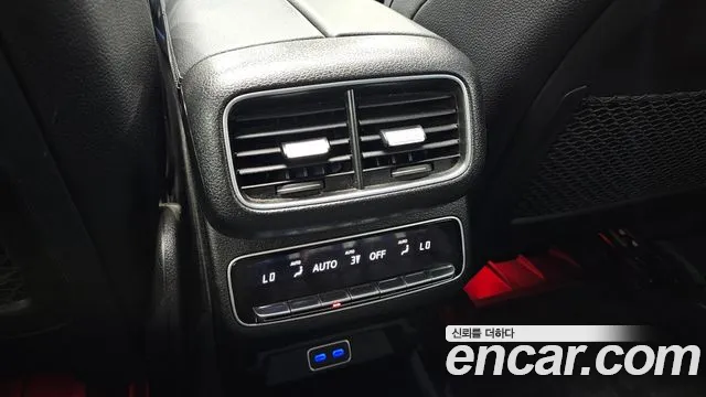 Mercedes-Benz GLE-Class — Фото автомобиля 28