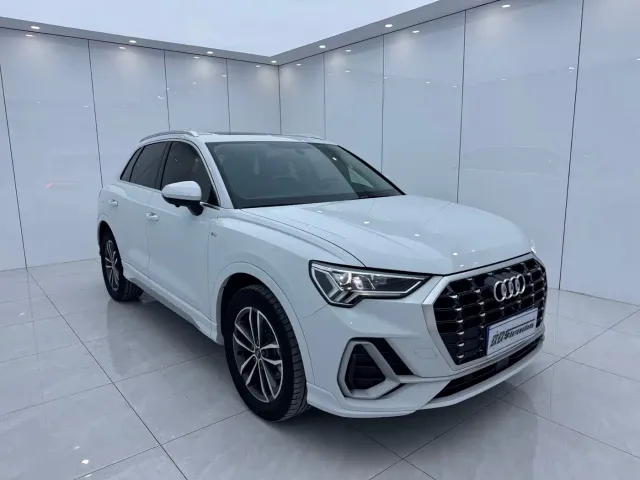 Audi Q3 — Фото автомобиля 3