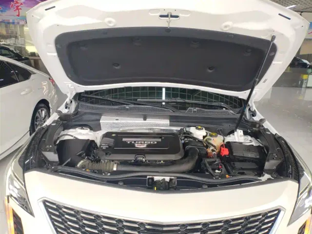 Cadillac XT4 — Фото автомобиля 16