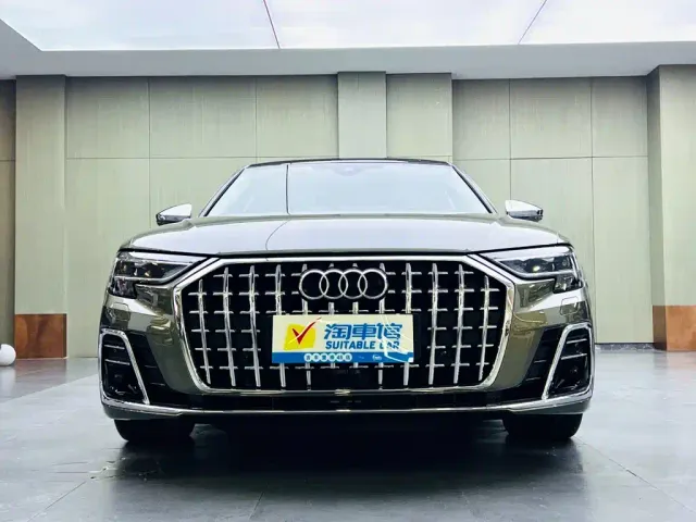 Audi A8 — Фото автомобиля 2