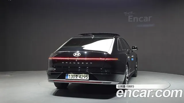 Hyundai Grandeur GN7 — Фото автомобиля 4