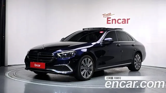 Фотография автомобиля — Mercedes-Benz E-Class W213