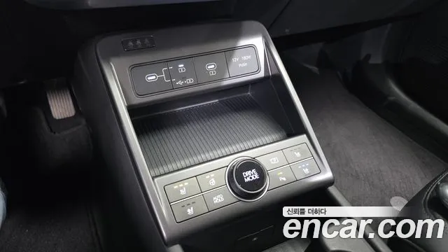 Hyundai Kona SX2 — Фото автомобиля 17