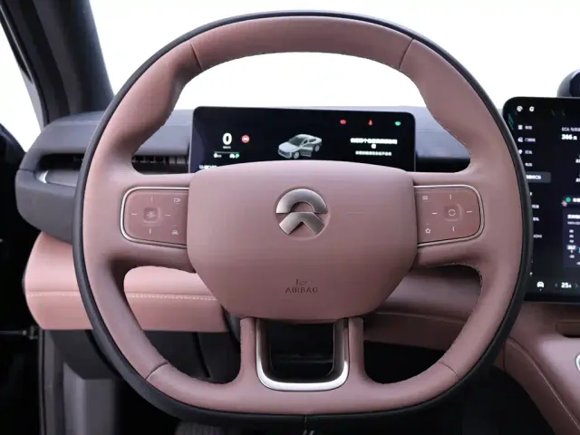 Nio EC6 — Фото автомобиля 16