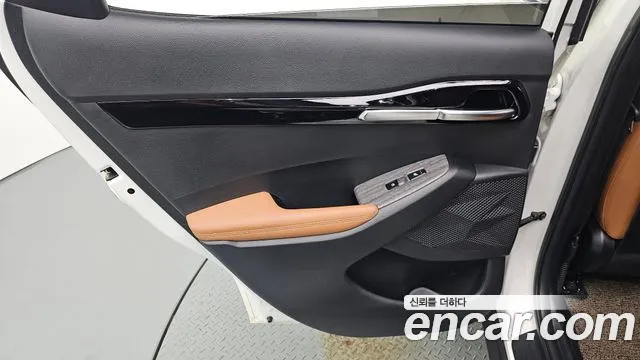 Kia Seltos New — Фото автомобиля 14