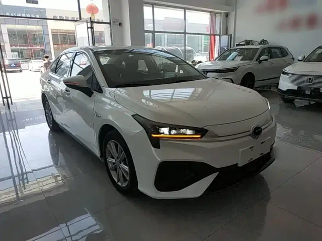 GAC Aion S — Фото автомобиля 3