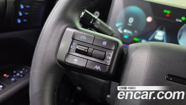 Hyundai Santa Fe MX5 — Фото автомобиля 21