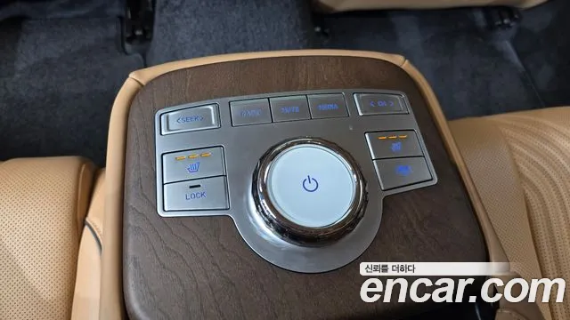 Genesis G80 Бензин 2.5 турбо AWD — Фото автомобиля 19
