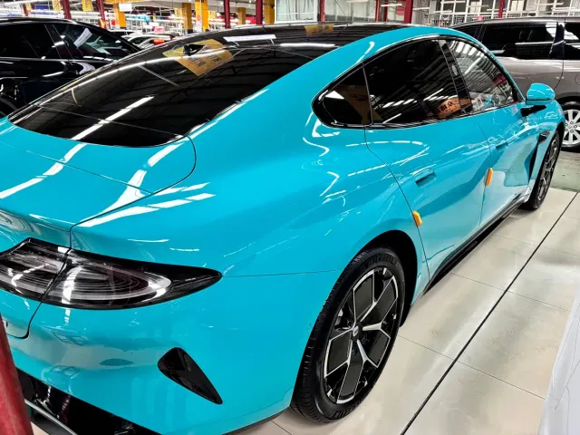 Xiaomi SU7 — Фото автомобиля 14