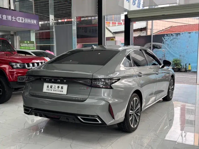 Chery Arrizo 8 — Фото автомобиля 11