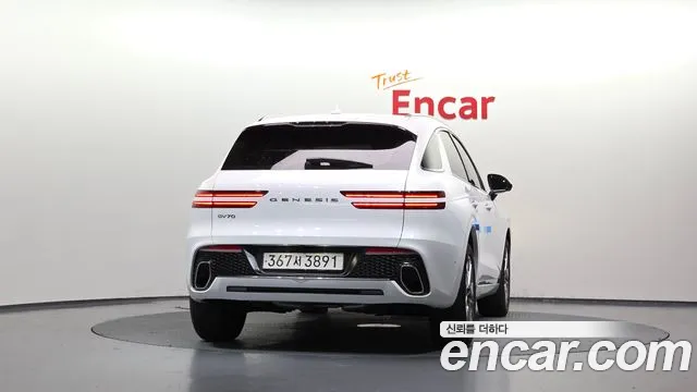 Genesis GV70 — Фото автомобиля 4