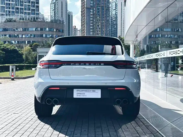 Porsche Macan — Фото автомобиля 6