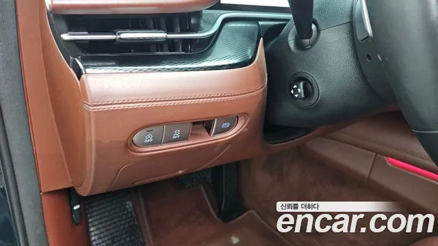 Genesis G90 Бензин 3.5 турбо AWD — Фото автомобиля 18