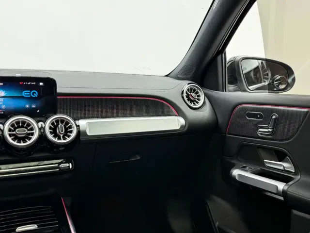 Mercedes-Benz EQB — Фото автомобиля 15