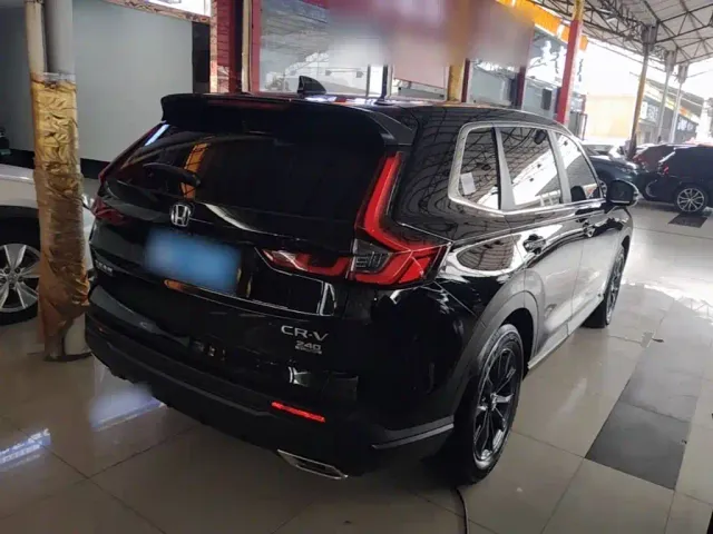 Honda CR-V — Фото автомобиля 6