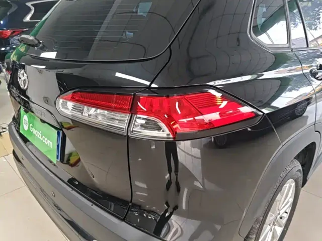 Toyota Frontlander — Фото автомобиля 7