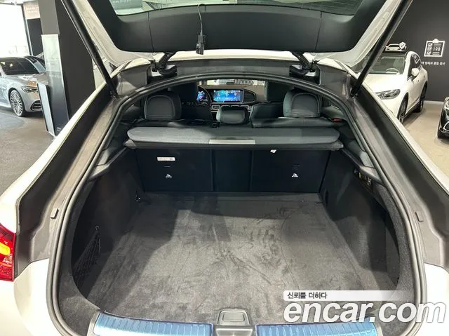 Mercedes-Benz GLE-Class — Фото автомобиля 16
