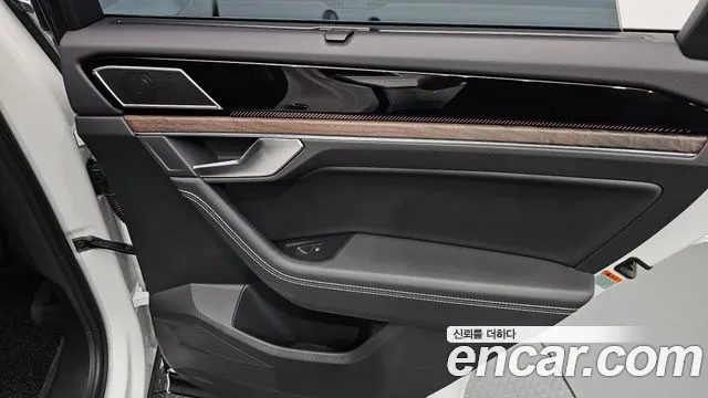 Volkswagen Touareg Touareg 3 поколение 3.0 TDI Prestige — Фото автомобиля 24