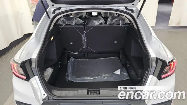 Renault-KoreaSamsung Arkana Arkana 1.6 GTe Techno — Фото автомобиля 17