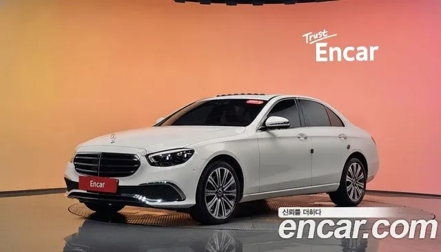 Фотография автомобиля — Mercedes-Benz E-Class W213