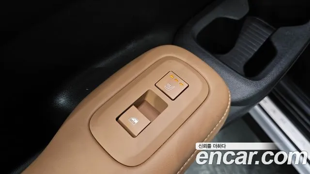 Hyundai Santa Fe MX5 — Фото автомобиля 19