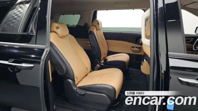 Kia Canival Carnival 4 поколение Дизель 9 мест Noblesse — Фото автомобиля 9