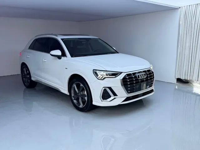 Audi Q3 — Фото автомобиля 3