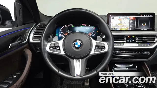 BMW X4 xDrive20i M Sport — Фото автомобиля 10