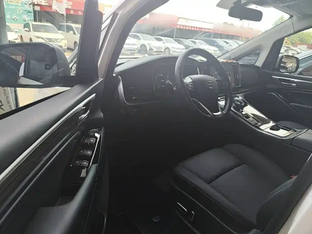 GAC Trumpchi M8 — Фото автомобиля 15