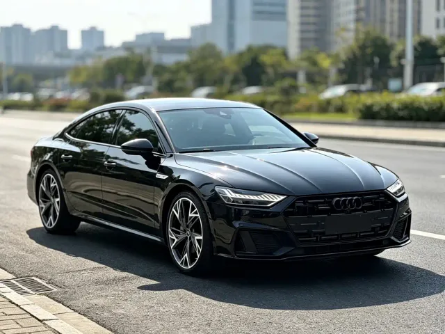 Audi A7L — Фото автомобиля 3