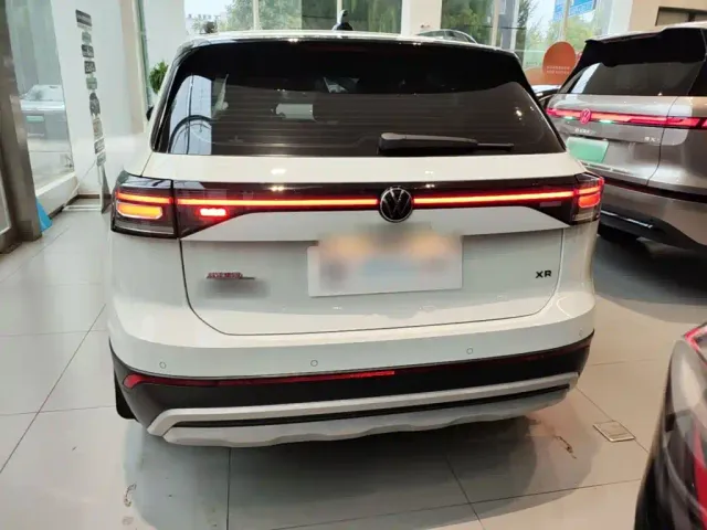 Volkswagen Tharu — Фото автомобиля 5