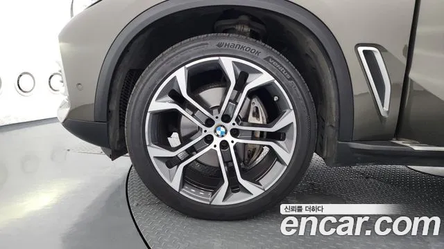 BMW X5 — Фото автомобиля 5